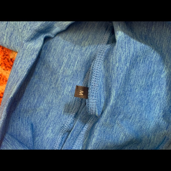 ALPHALETE LEGGINGS LIKE NEW - Picture 2 of 3